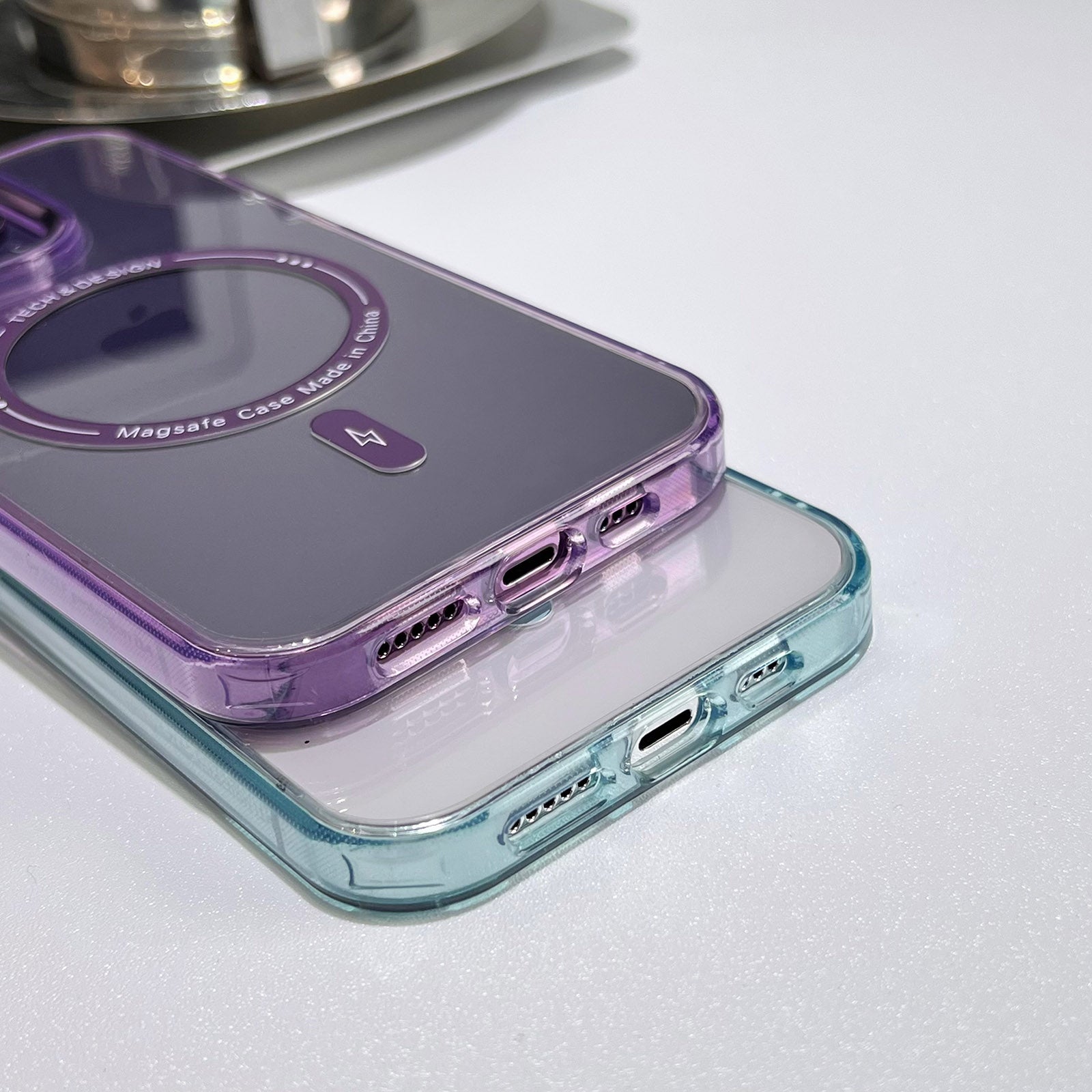 Transparent TPU+PC Phone Case for iPhone 15 Pro Max Drop-proof Phone Back Cover Compatible with MagSafe - Blue Transparent TPU+PC Phone Case for iPhone 15 Pro Max Drop-proof Phone Back Cover Compatible with MagSafe - Blue